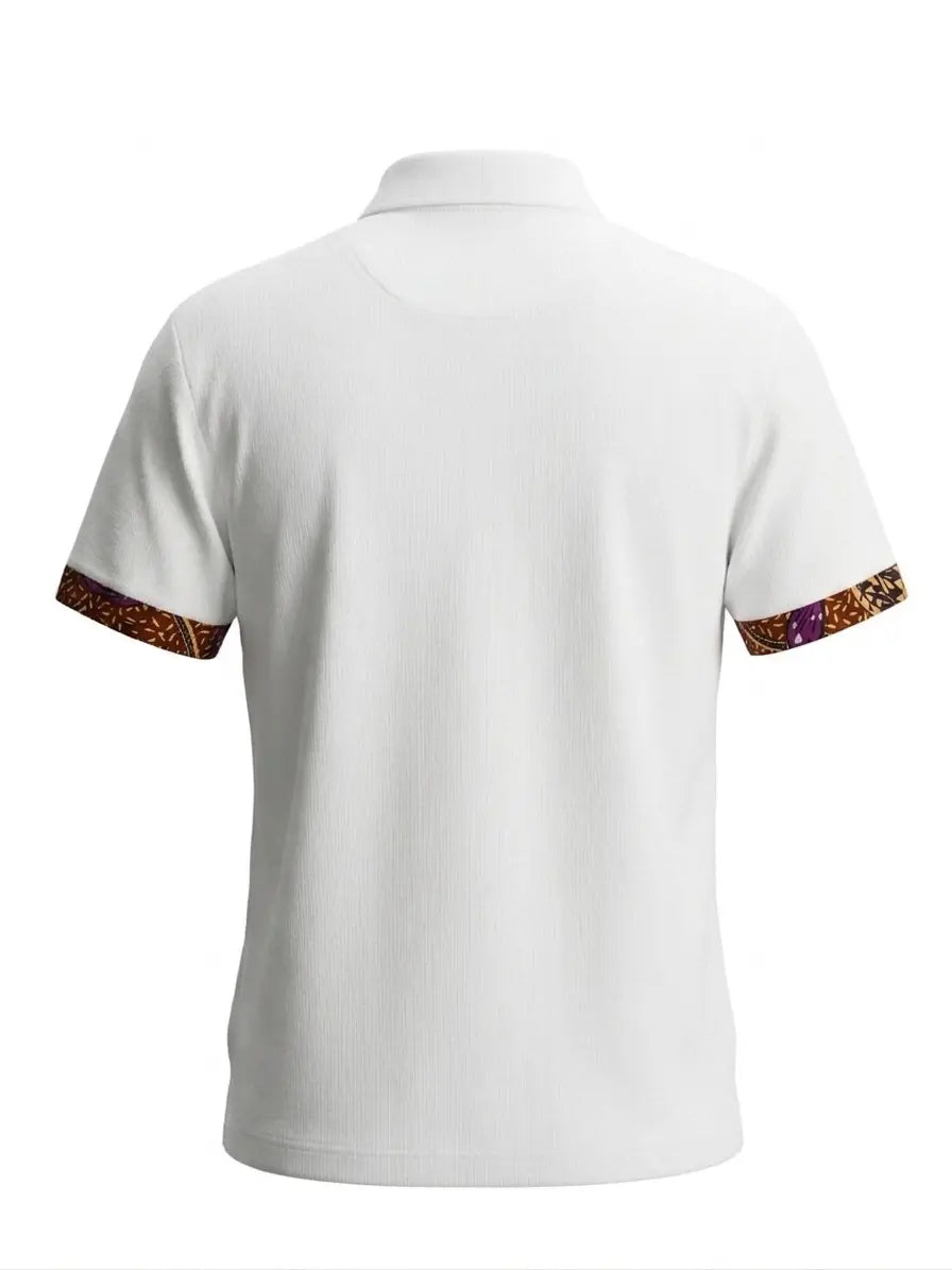 Polo NURU BUULA blanc avec détails wax violet – détail manchette