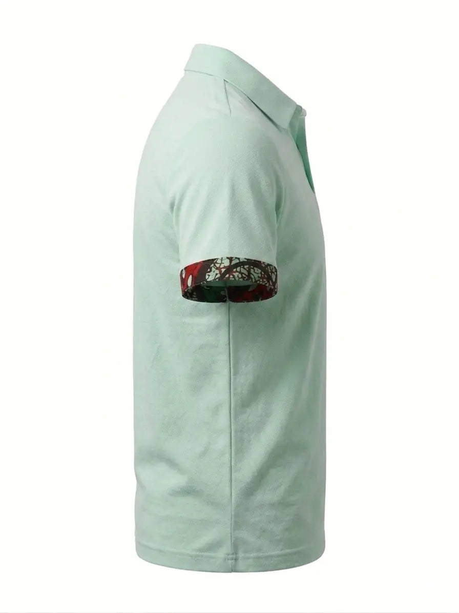 Polo SAFI vert menthe avec détails wax africain – détail manchette